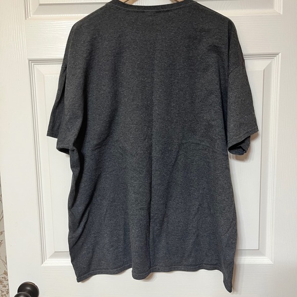 Mens XXL Gray Graphic T Shirt Elephant Mandala‎ Print Short Sleeve Shirts Happen - Picture 4 of 5